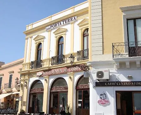 Konukevi Porta Terra 3*