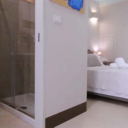 Porta Terra 3*
