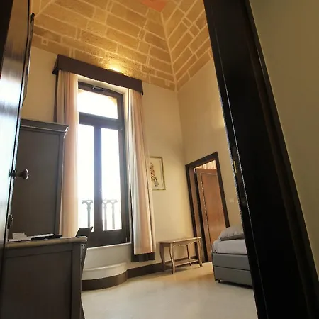 Πανσιόν Porta Terra 3*